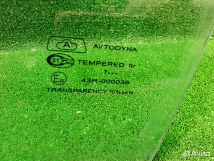 Стекло двери Daewoo Nexia F16D3 перед. лев. (б/у)