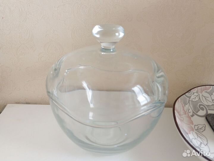 Ваза для фруктов или сладостей