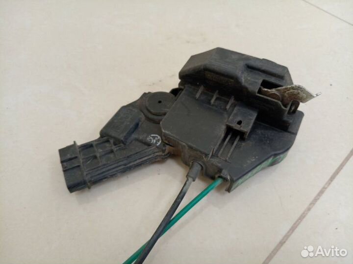 Замок двери задний правый Kia Magentis 2 MG G4KD