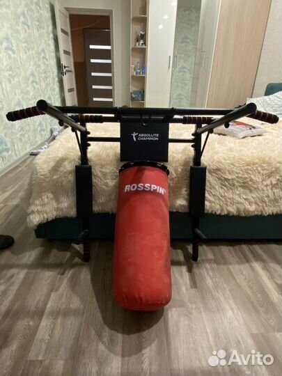 Турник настенный 3 в 1 и груша боксерская