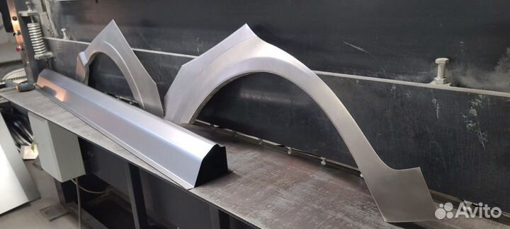 Порог кузовной Hyundai Elantra 3 XD