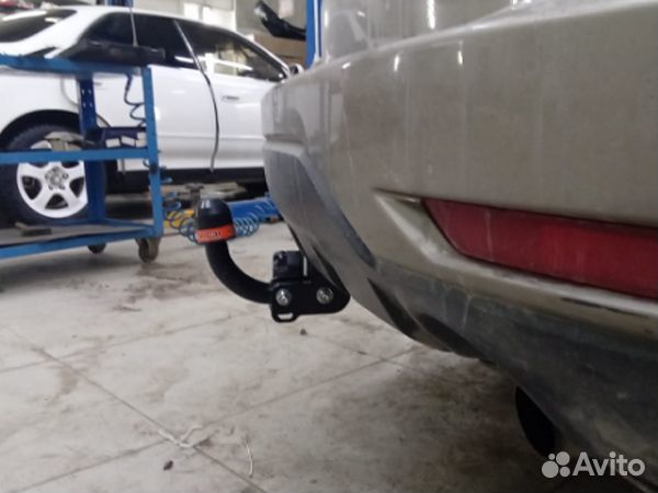 Фаркоп Subaru Forester 2007-2013