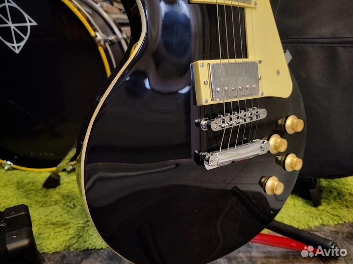 Электрогитара Les Paul+чехол