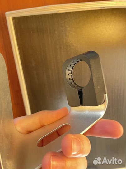 Беспроводная зарядка для apple watch