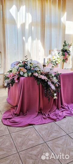 Аренда цветочной композиции, цветы на свадьбу