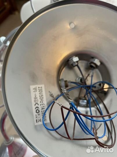 Люстра в идеальном состоянии