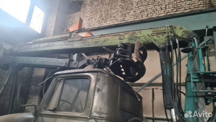 Урал 5557 с КМУ, 1990