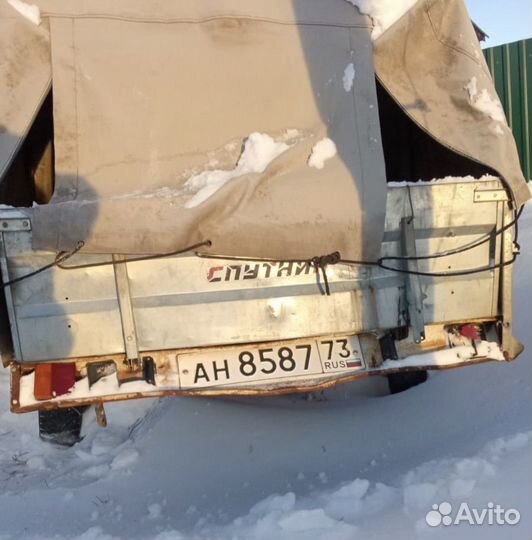 Прицеп к легковому авто спутник