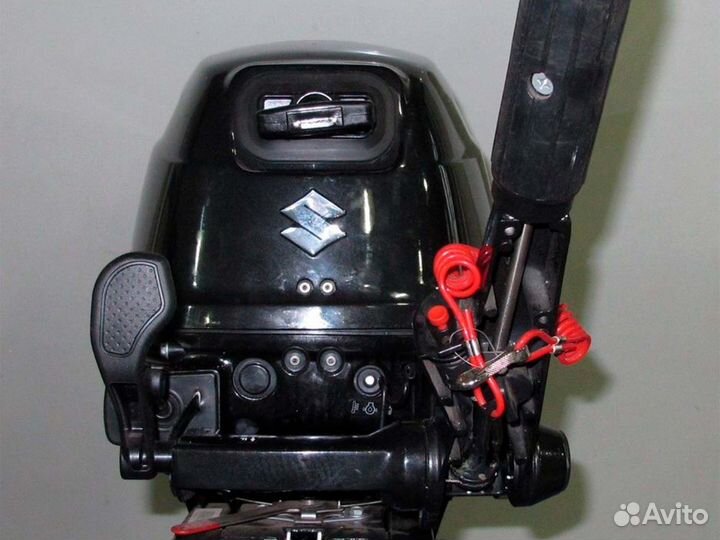 Лодочный мотор suzuki DF15AS Б/у