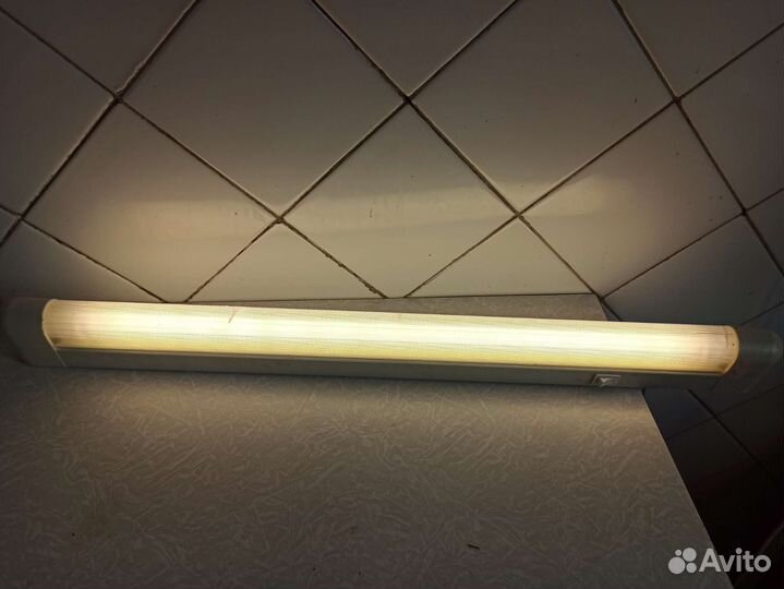 Лампа ELI-106-T8-18W