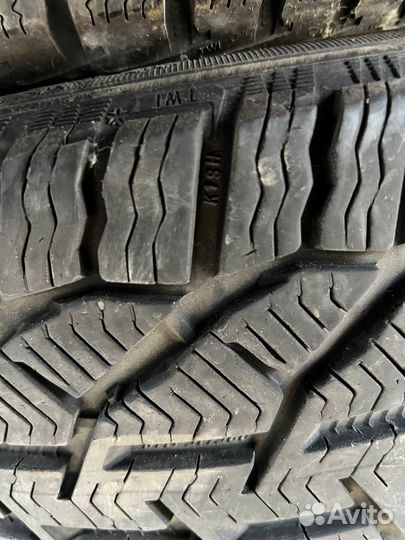 Tigar Winter 235/45 R18 98V