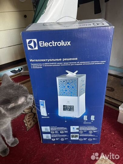 Увлажнитель Electrolux EHU-3810D