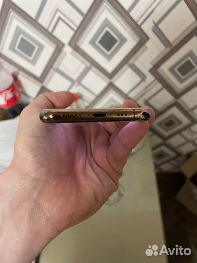 iPhone 11 Pro, 64 ГБ