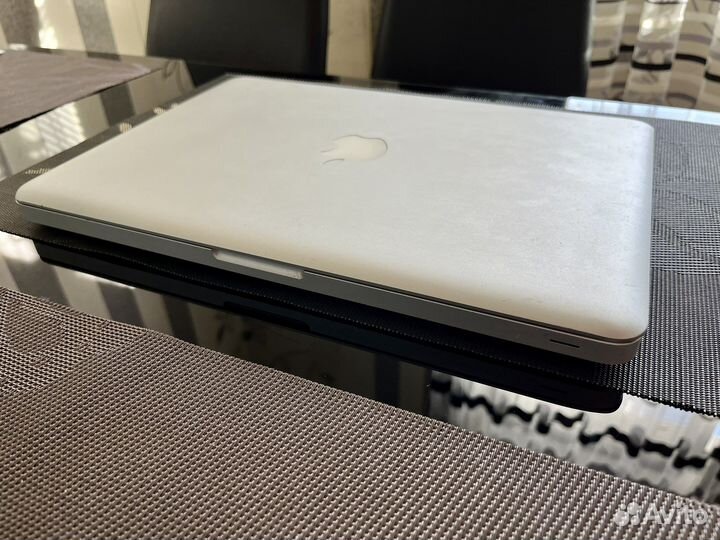 Macbook Pro 13 mid 2009 (читать описание)