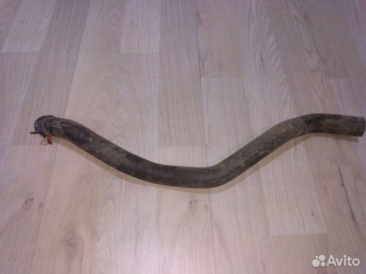 Патрубок радиатора охлаждения двс Renault duster