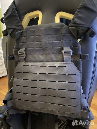 Плейт кериер(plate carier) чёрный с подсумками