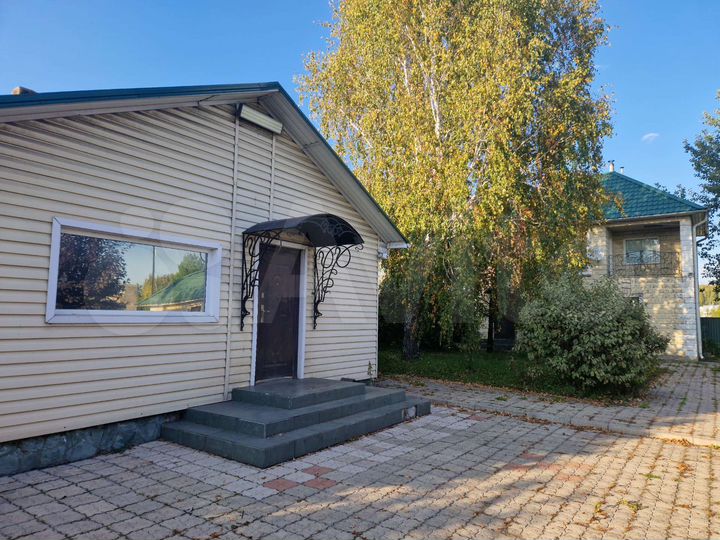 2-к. квартира, 42 м², 1/1 эт.