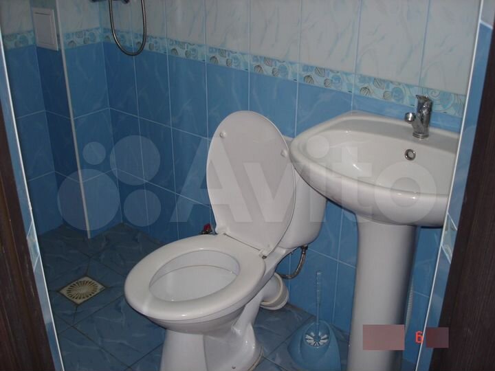 Комната 14 м² в 1-к., 1/2 эт.