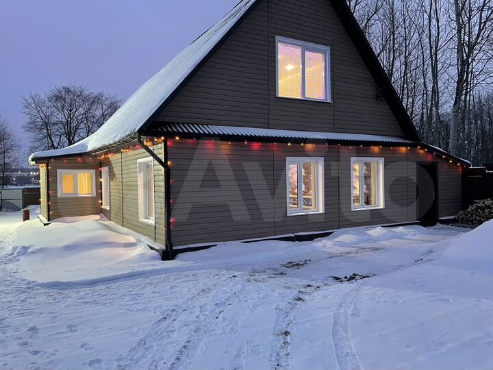 Дом 200 м² на участке 10 сот.