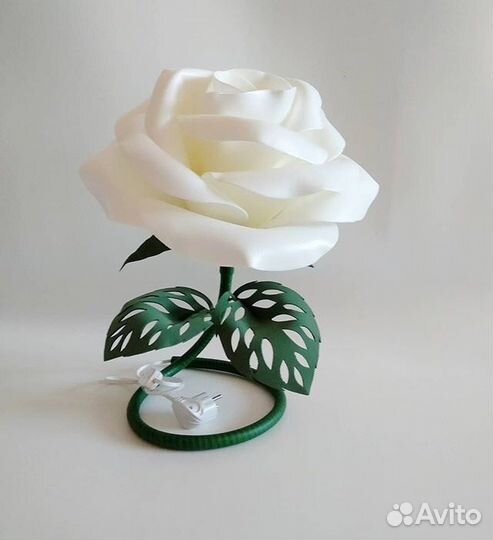 Светильники и Цветы из изолона