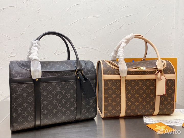 Переноска для домашних животных