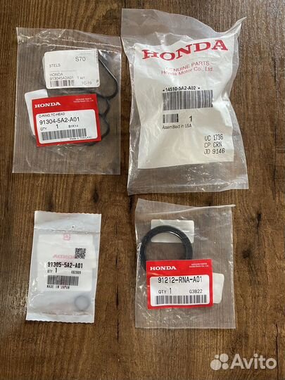 Продам натяжителт цепи грм хонда аккорд 9 оригинал