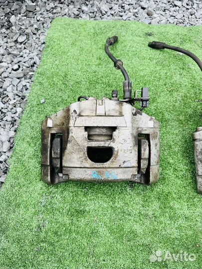 Суппорт Передний левый audi a6 c6