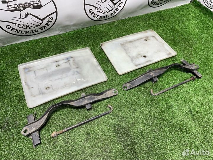 Крепление аккумулятора Toyota Hilux Surf KZN185