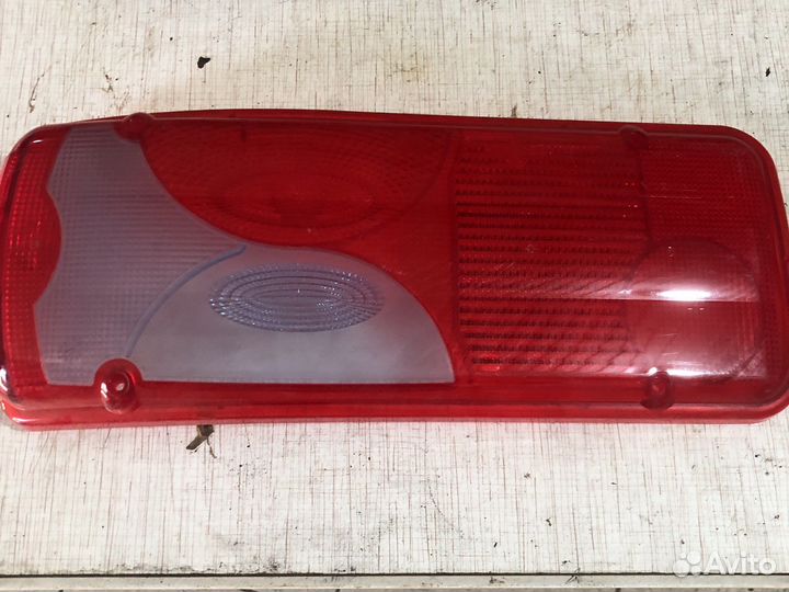 Стекло заднего фонаря