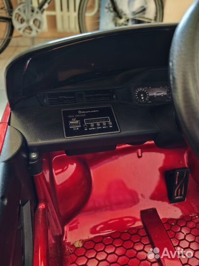 Barty Автомобиль Land Rover DK-RRE99