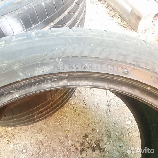 Bridgestone Dueler H/P 315/35 R20