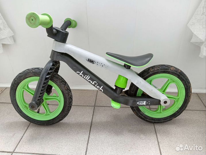 Беговел Chillafish Bmxie