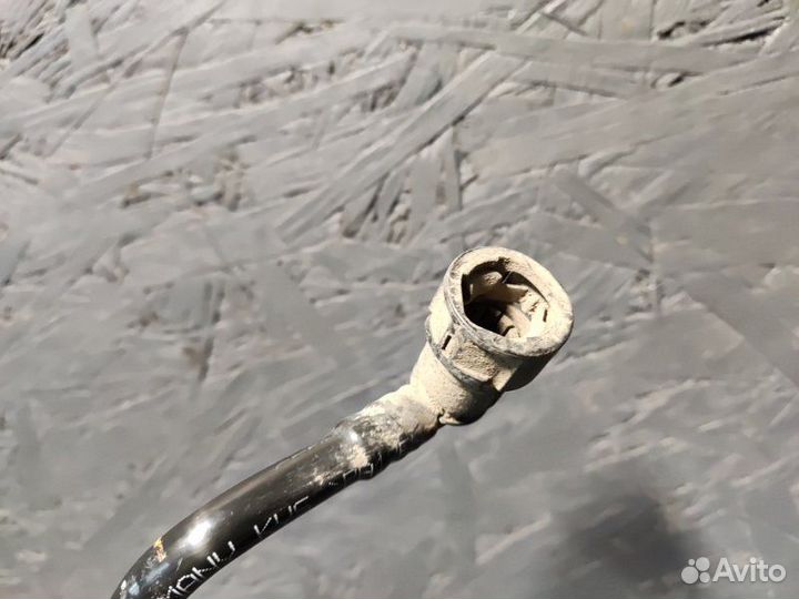 Трубка вентиляции задняя Audi A6 C7 cdnb 2014