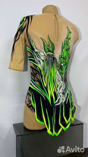 Костюм для художественной гимнастики