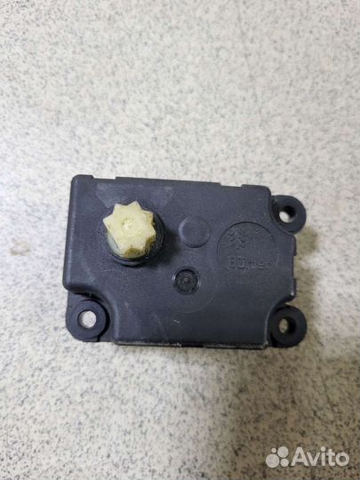 Сервопривод отопителя Renault Megane II