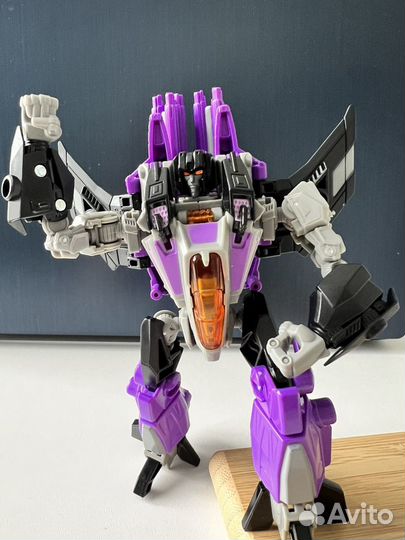 Трансформеры hasbro, Skywarp Fall of cybertron