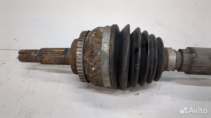 Полуось левая передняя Toyota Celica, 2004