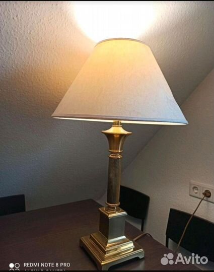 Лампа настольная