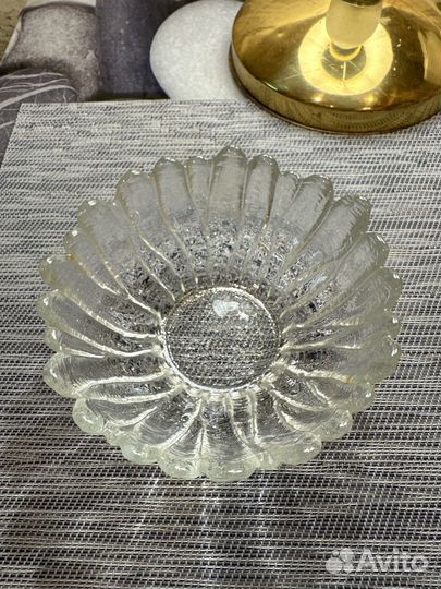 Вазочка, конфетница