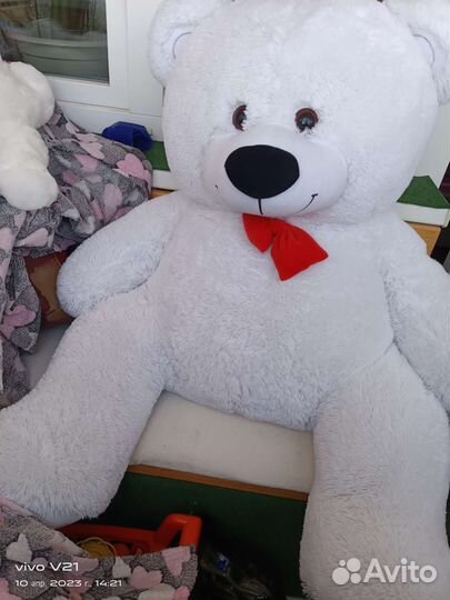 Плюшевый медведь новый