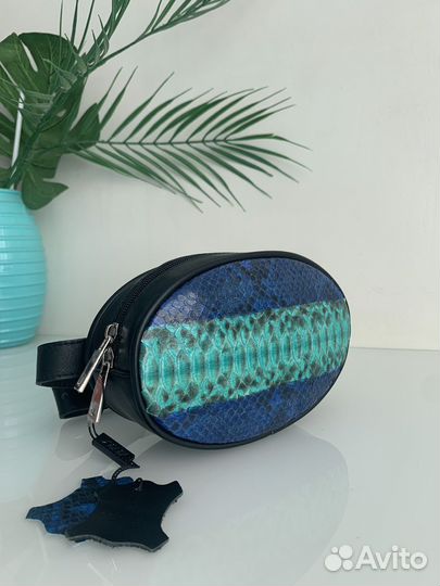 Поясная сумка кожи питона