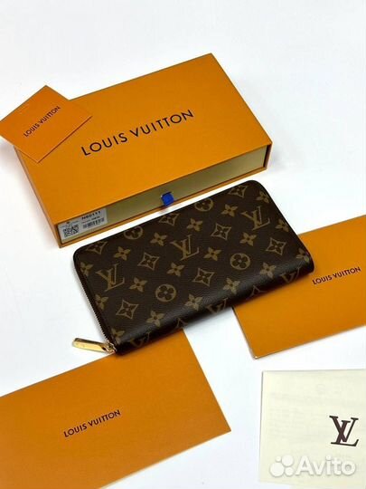 Кошелёк Louis Vuitton Zippy