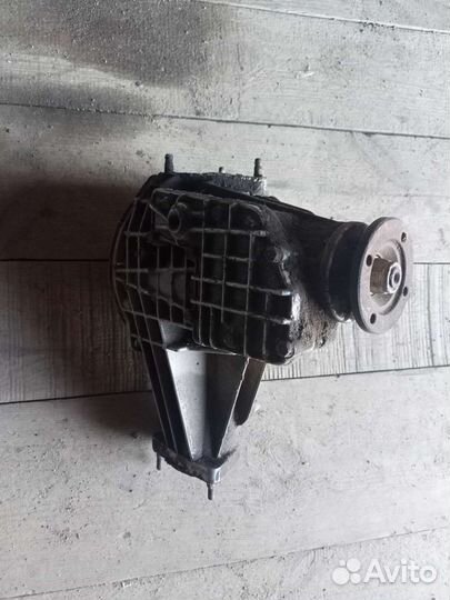 Раздатка на ниву,задний мост