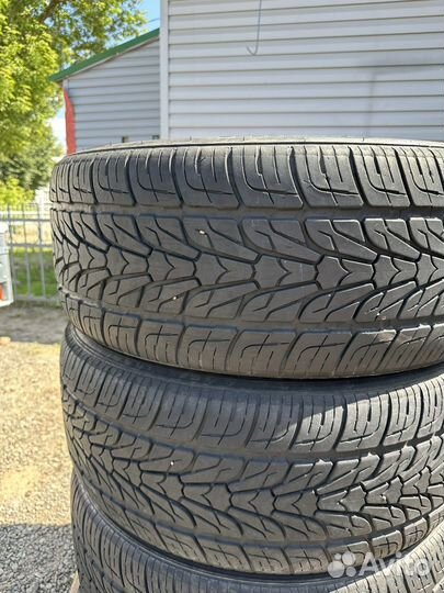 Dextero DC 808 285/45 R22
