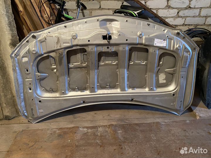 Капот Corolla E150 оригинал