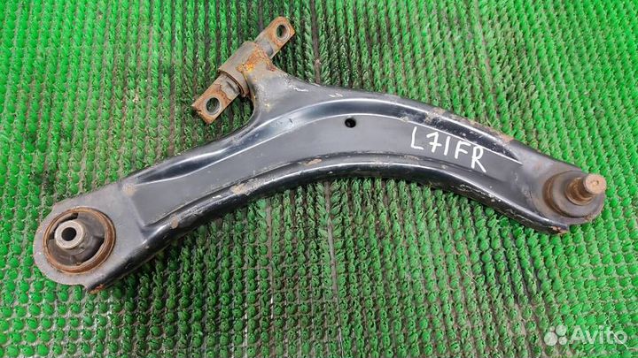 Рычаг передний правый нижний Nissan Qashqai J10 2