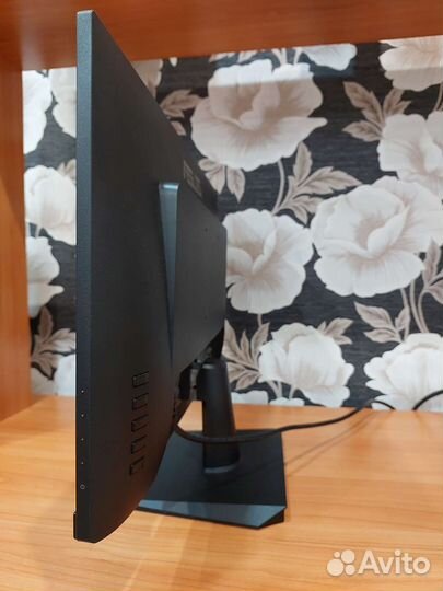 Монитор Asus 24