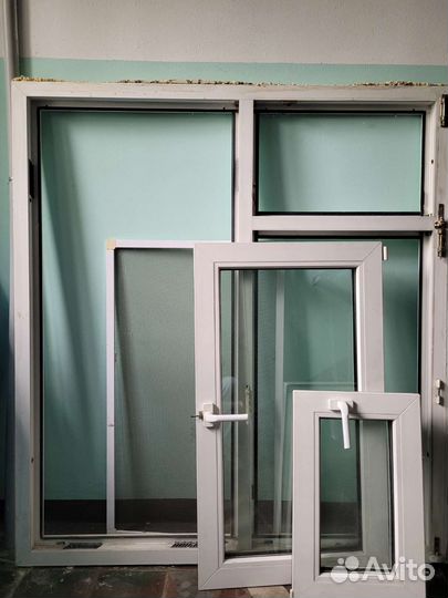 Продам окно б/у 1280х1420 мм