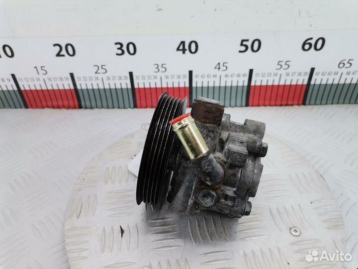 Насос для Toyota Avensis 2 (T250)