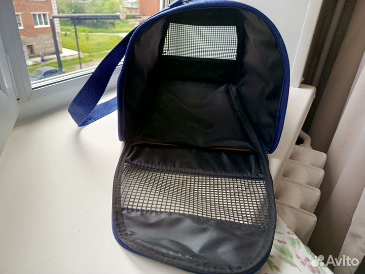 Переноска для собак и кошек